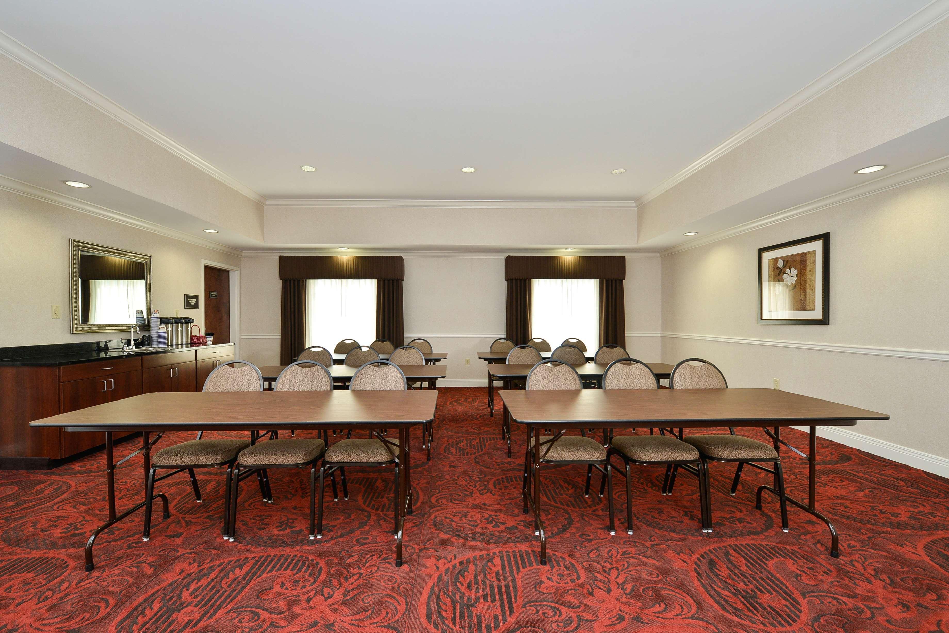 Best Western Plus Louisa Buitenkant foto