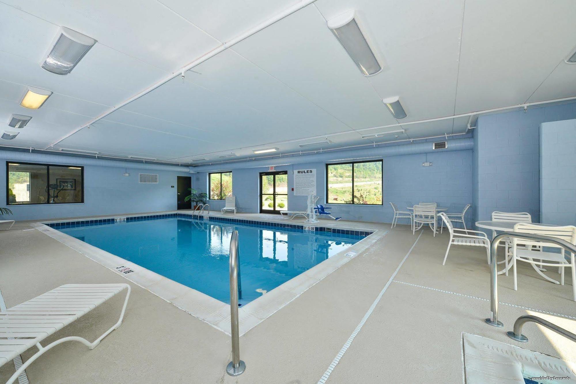 Best Western Plus Louisa Buitenkant foto